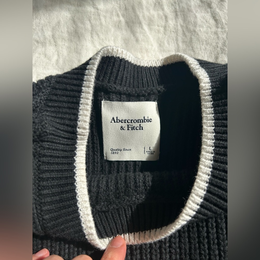 Abercrombie Sweater Tank - Picture 5 of 8